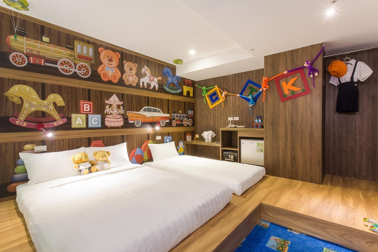 Rf Hotel - Sanchong Тайбэй Экстерьер фото