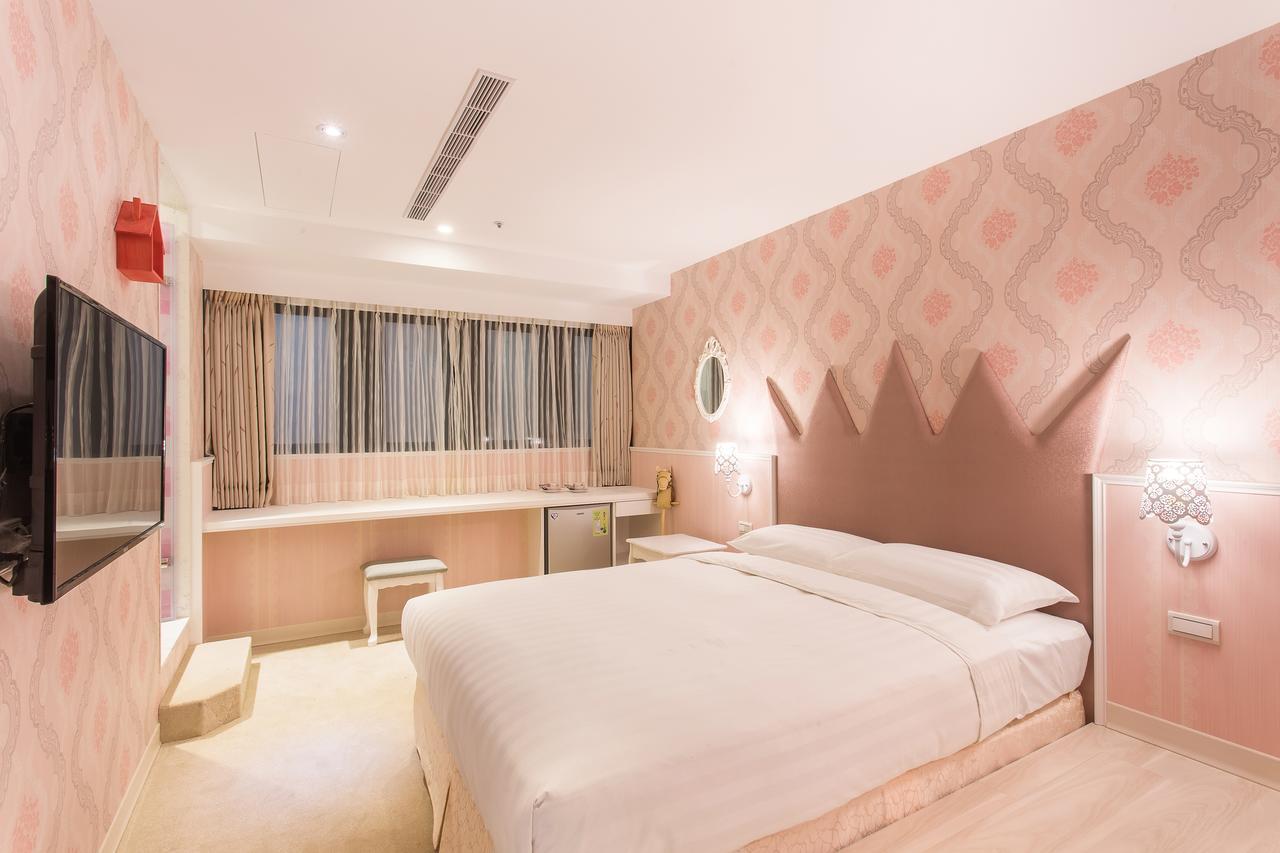 Rf Hotel - Sanchong Тайбэй Экстерьер фото