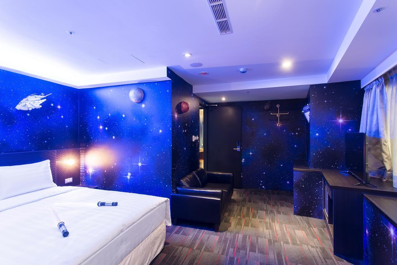 Rf Hotel - Sanchong Тайбэй Экстерьер фото