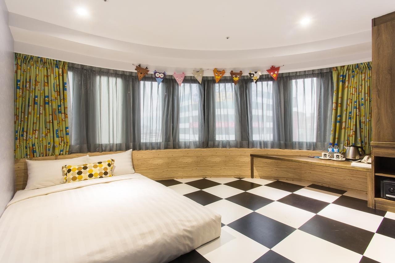 Rf Hotel - Sanchong Тайбэй Экстерьер фото